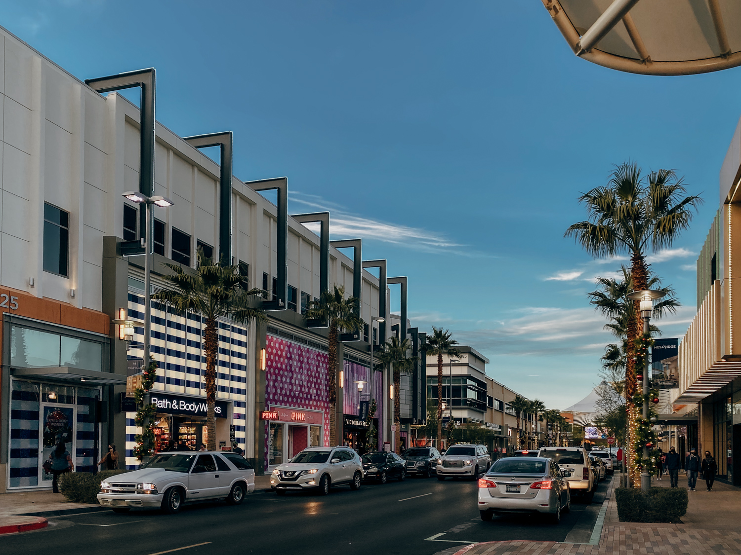 Downtown Summerlin - Outdoor Shopping